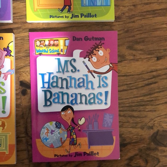 My Weird School books - Picture 5 of 6